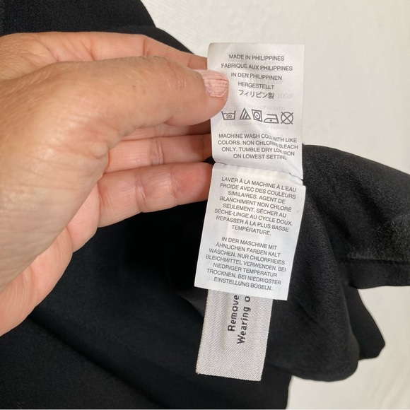 J. CREW Wrap Dress in 365 Crepe Black Tie At Waist Size 6 - Picture 13 of 16